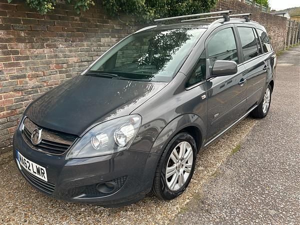 Grey Used 2012 Vauxhall Zafira Design Edition MPV | £2,495 (Fair price) - Image 1/4