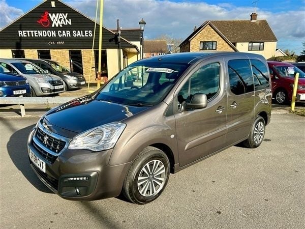 Metallic grey Used 2018 Peugeot Partner Tepee MPV | £15,495 - Image 1/1