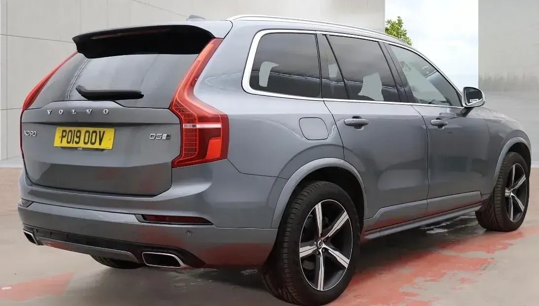 Used Volvo XC90 R-Design 2019 Grey SUV