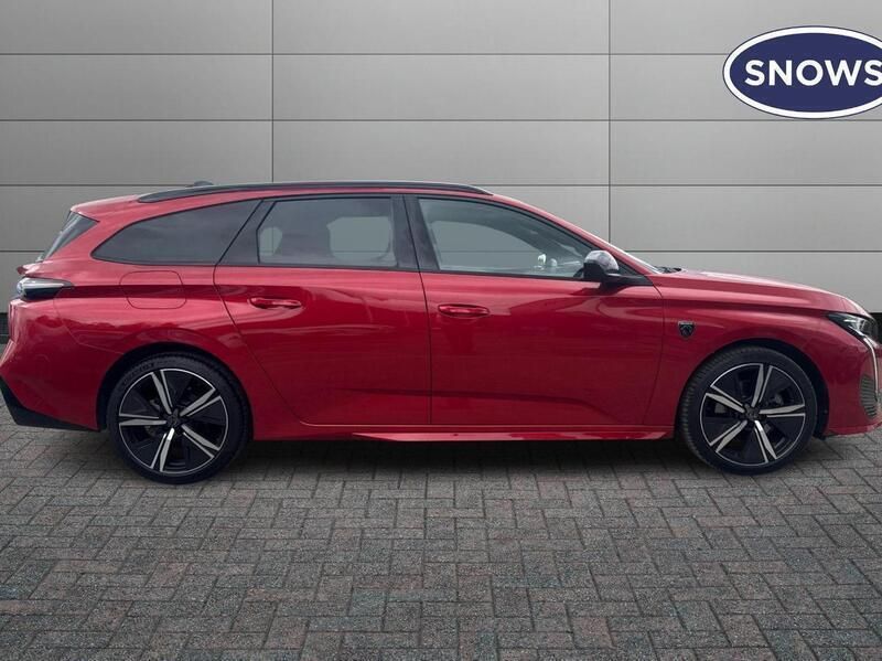 Red Used 2023 Peugeot 308 GT Estate | £20,340 (Fair price) - Image 1/4