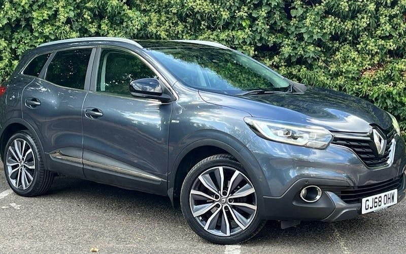 Grey Used 2018 Renault Kadjar Signature S SUV | £10,129 (Fair price) - Image 1/4
