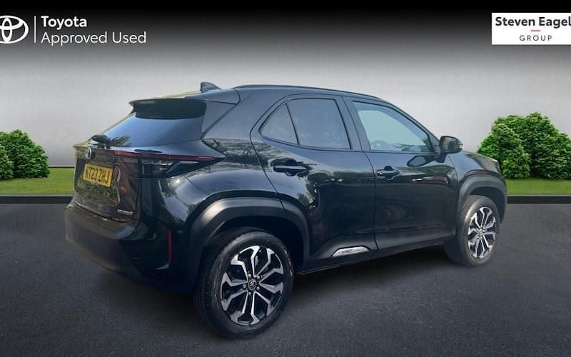 Used Toyota Yaris Hybrid Design 116 HP (85 kW) 2026 Estate