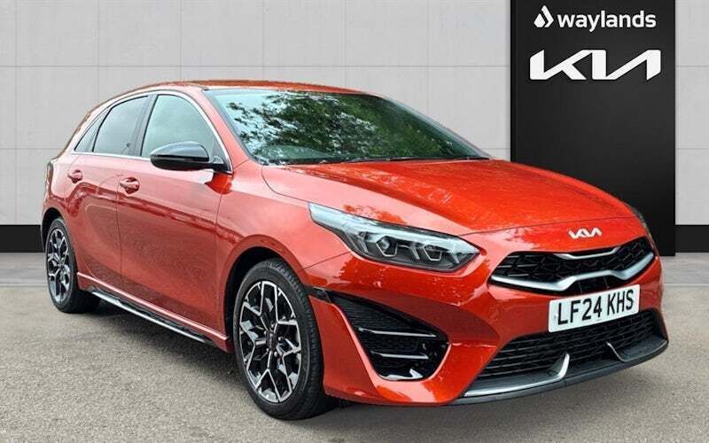 Used 2025 Kia Ceed GT-Line Hatchback | £19,995 (Fair price) - Image 1/4