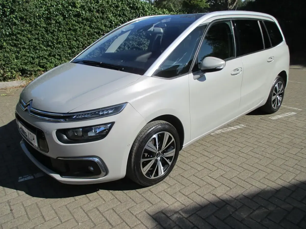 Used Citroën Grand C4 Picasso Flair 2019 Beige MPV