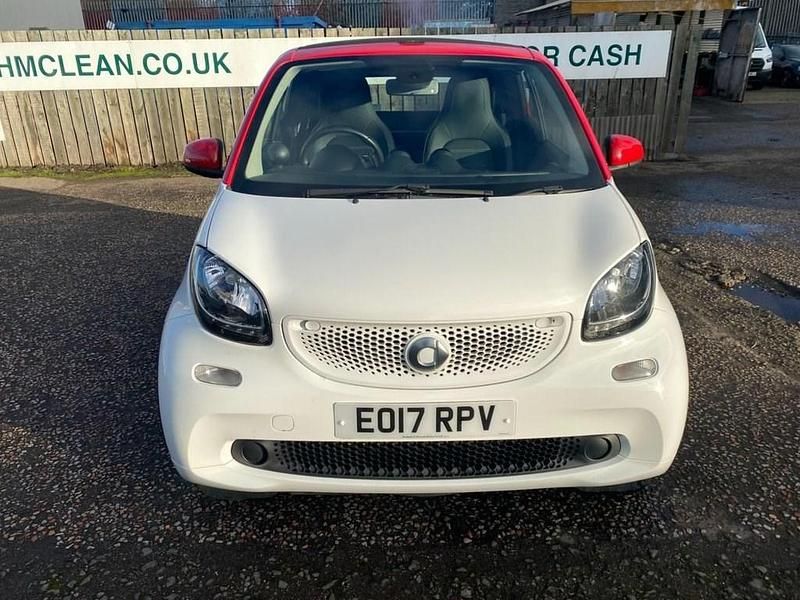 Used Smart ForTwo Cabrio Premium 2017 White Cabriolet