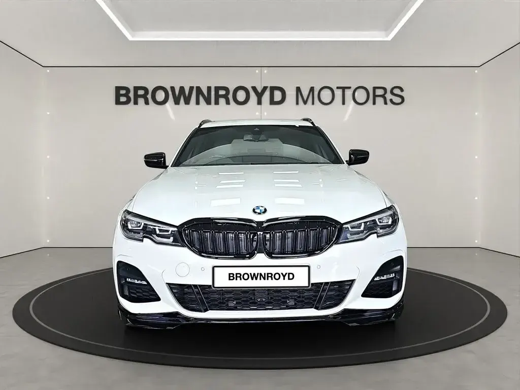 Used BMW 320 M Sport 2022 White Estate