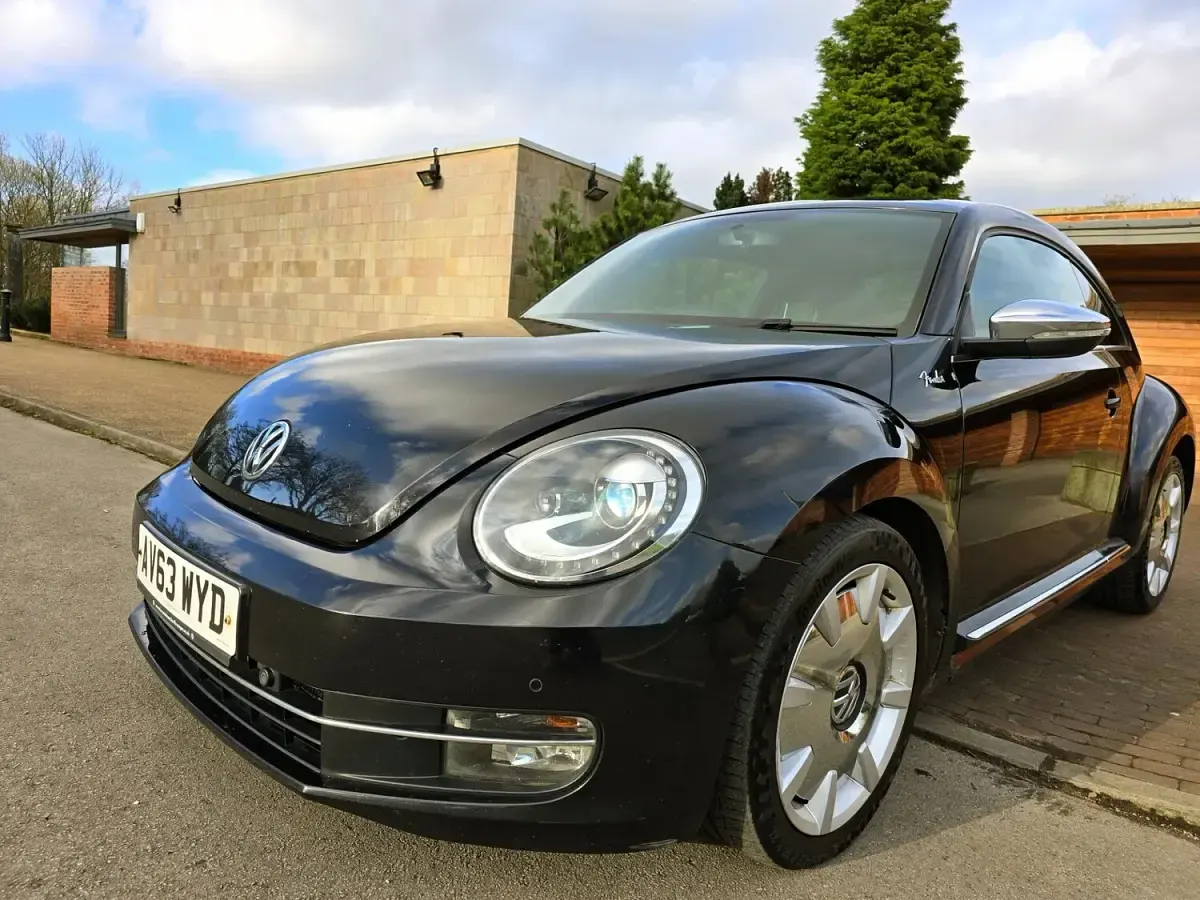Used VW Beetle Edition 140 HP (102 kW) 2013 Black Hatchback