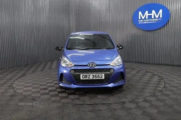Used Hyundai i10 GO! 67 HP (49 kW) 2018 Blue Hatchback