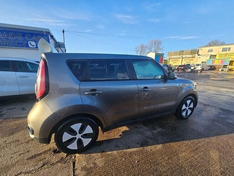 Used Kia Soul 80 kW (110 HP) 2015 Silver SUV