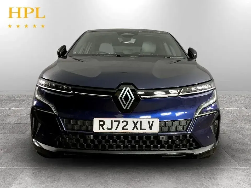 Used Renault Megane E-Tech Techno 161 kW (220 HP) 2022 Blue Hatchback