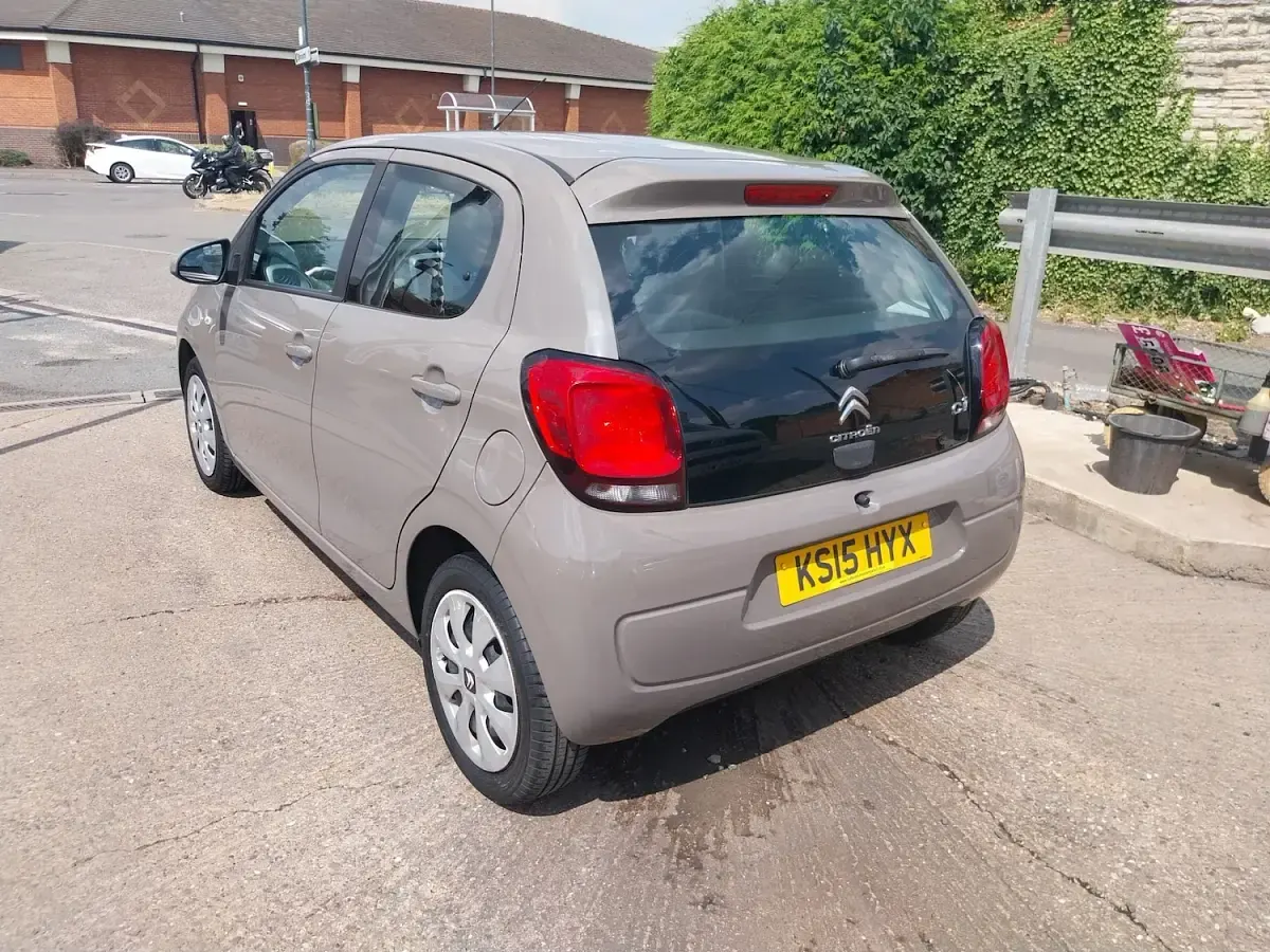 Used Citroën C1 Feel 68 HP (50 kW) 2015 Grey Hatchback
