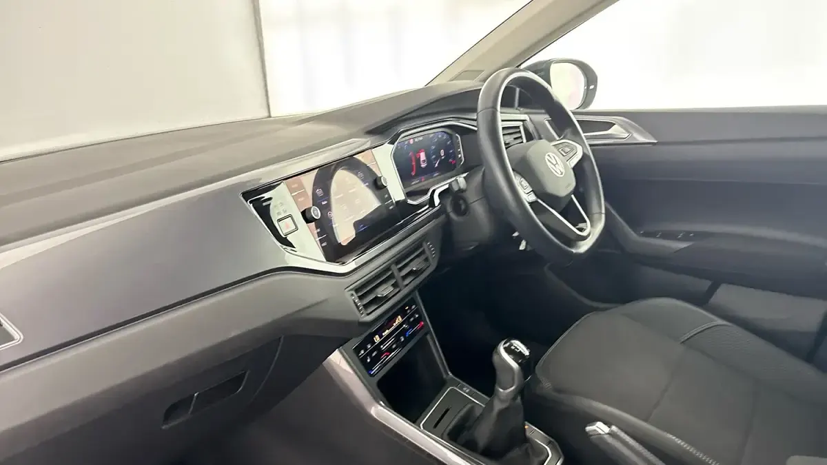 Used VW Taigo Style 110 HP (80 kW) 2023 Grey SUV