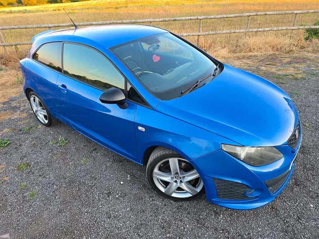 Used Seat Ibiza CUPRA 180 HP (132 kW) 2012 Blue Hatchback