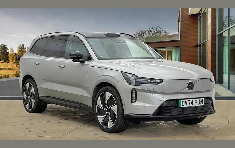 Silver Used 2024 Volvo EX90 Performance SUV | £68,000 (Good price) - Image 1/4