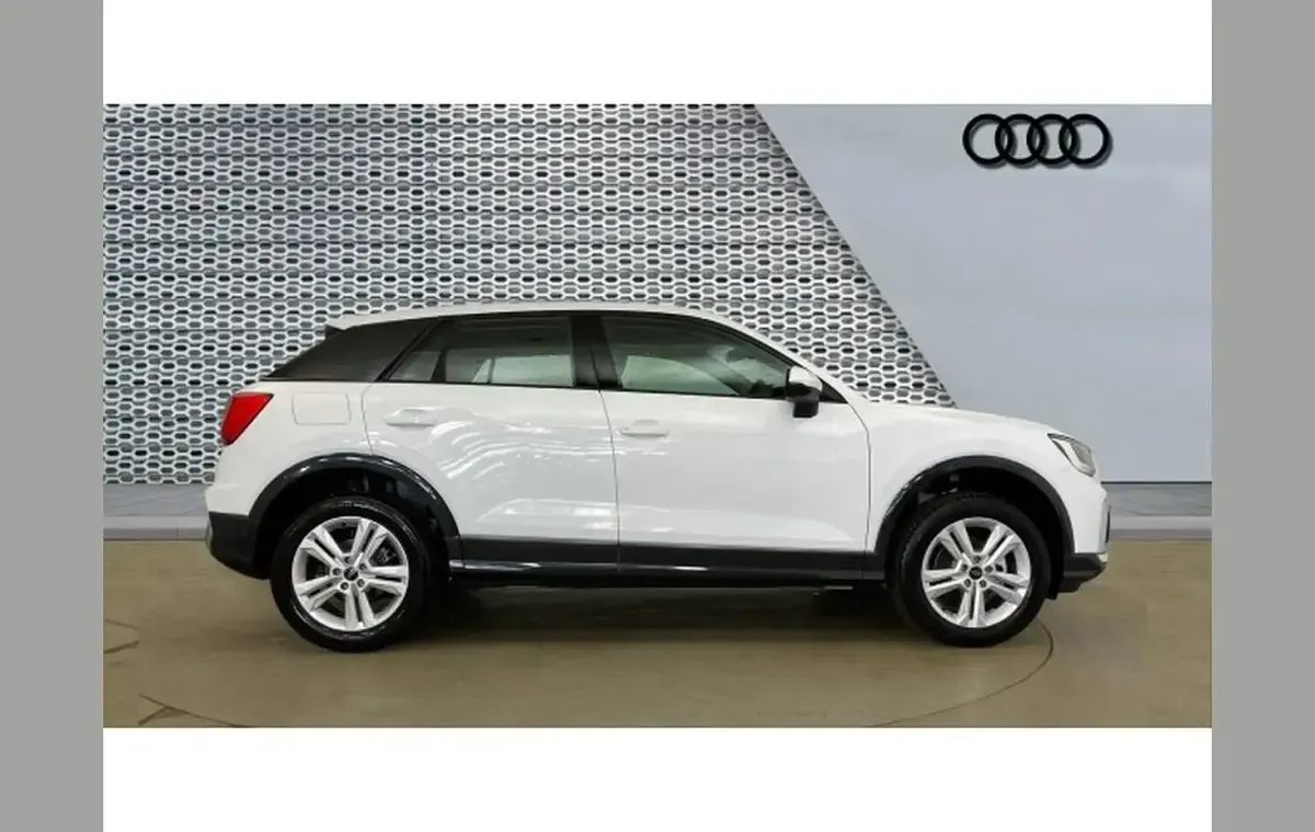 New Audi Q2 Sport 113 HP (83 kW) 2025 Other SUV