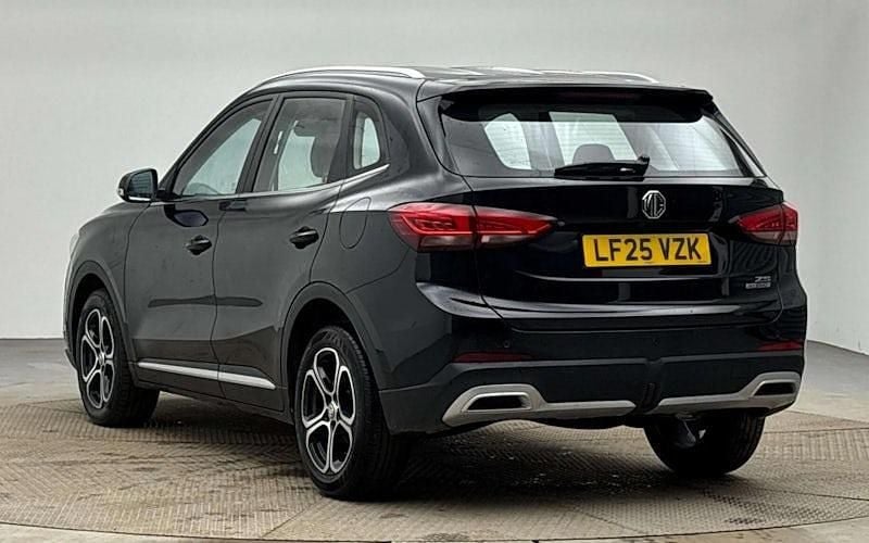 Used MG ZS SE 196 HP (144 kW) 2025 Black SUV