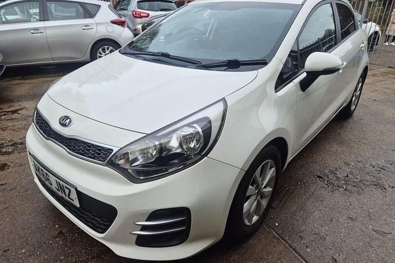 Used Kia Rio 84 HP (61 kW) 2016 Hatchback