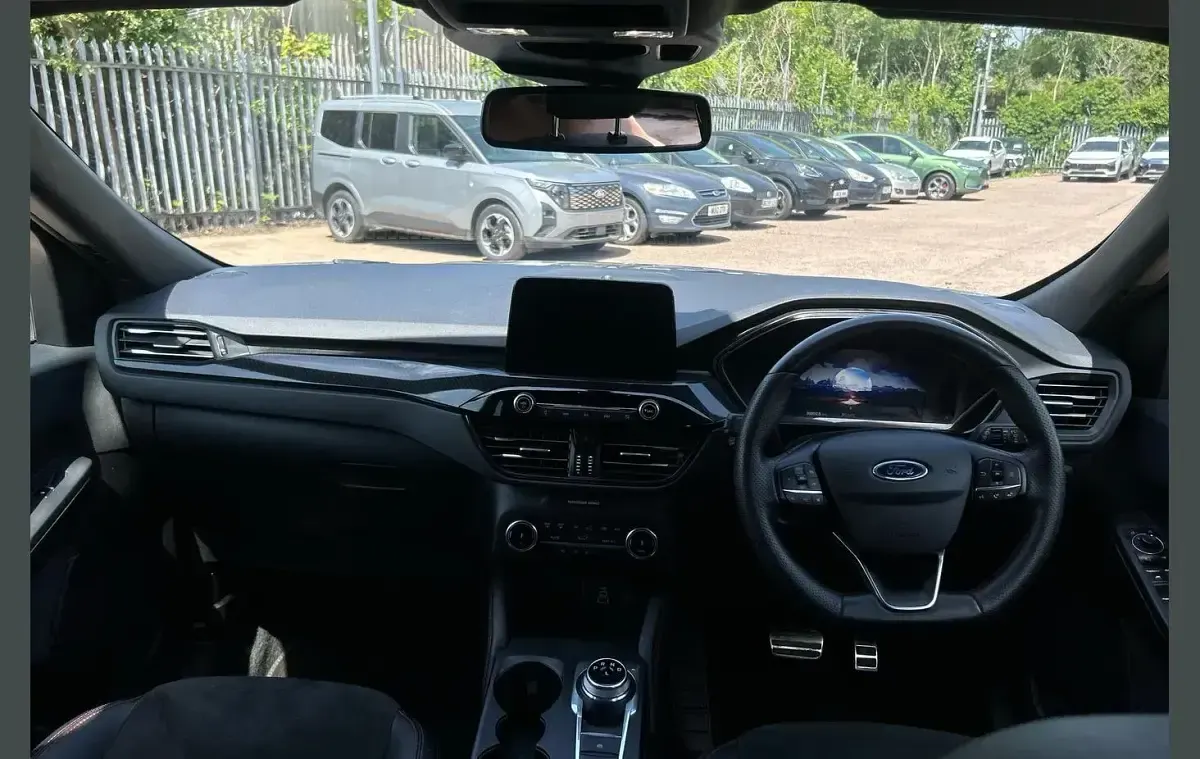 Used Ford Kuga ST-Line 187 HP (137 kW) 2024 Silver SUV