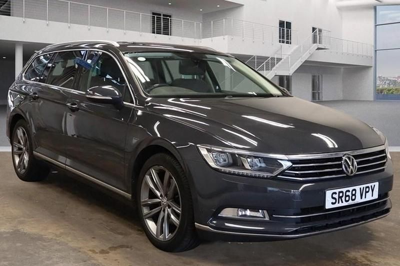 Urano grey Used 2019 VW Passat GT Estate | £13,675 (Fair price) - Image 1/1