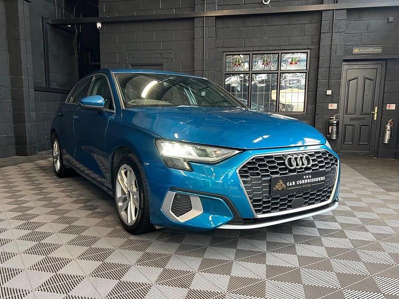 Blue Used 2021 Audi A3 e-tron Sport Hatchback | £13,995 (Fair price) - Image 1/3