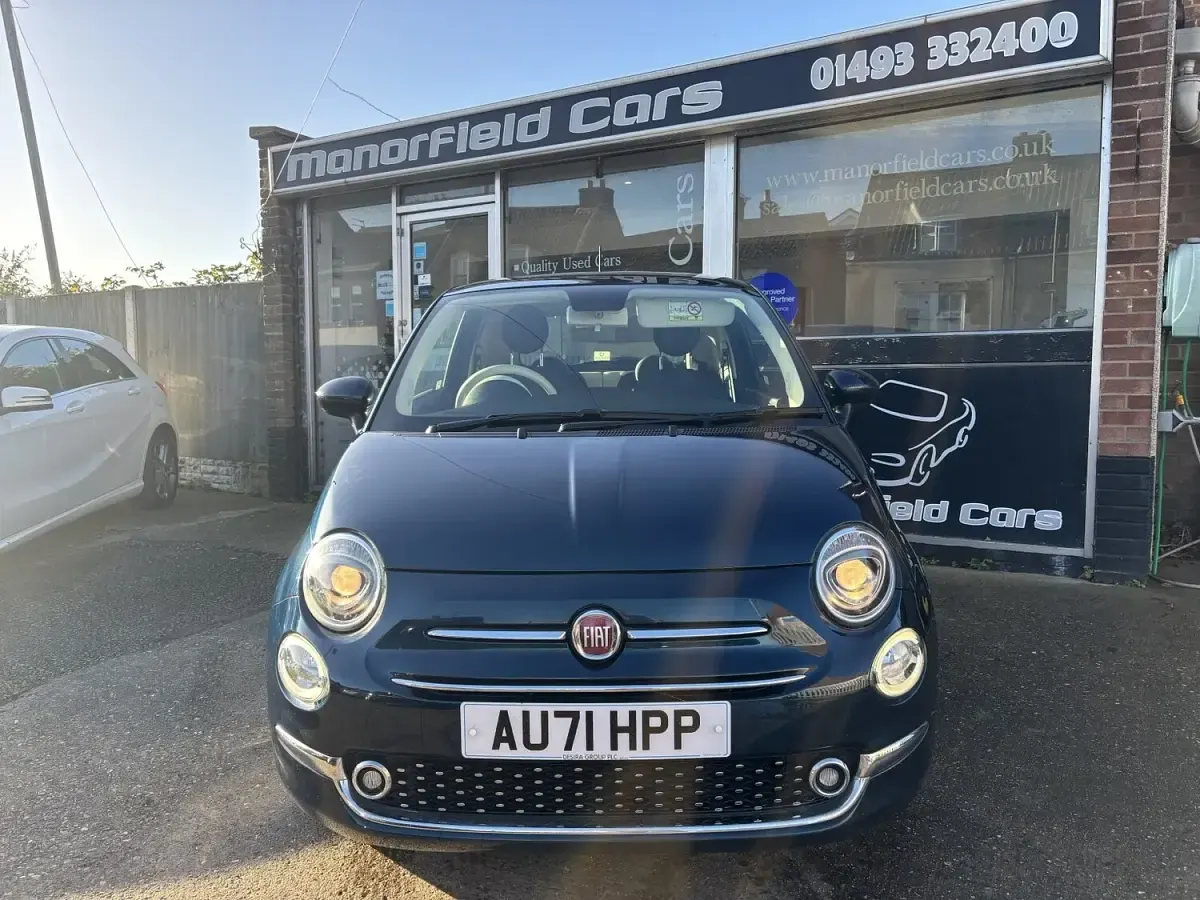Usado Fiat 500 Dolcevita 70 HP (51 kW) 2021 Azul Citadino