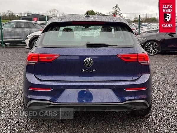 Used VW Golf VII Life 130 HP (95 kW) 2021 Blue Hatchback