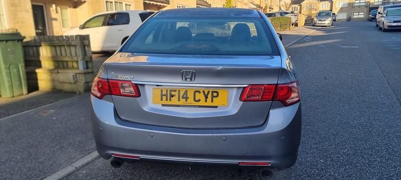 Używany Honda Accord EX 198 KM (145 kW) 2014 Srebrny Sedan/Limuzyna