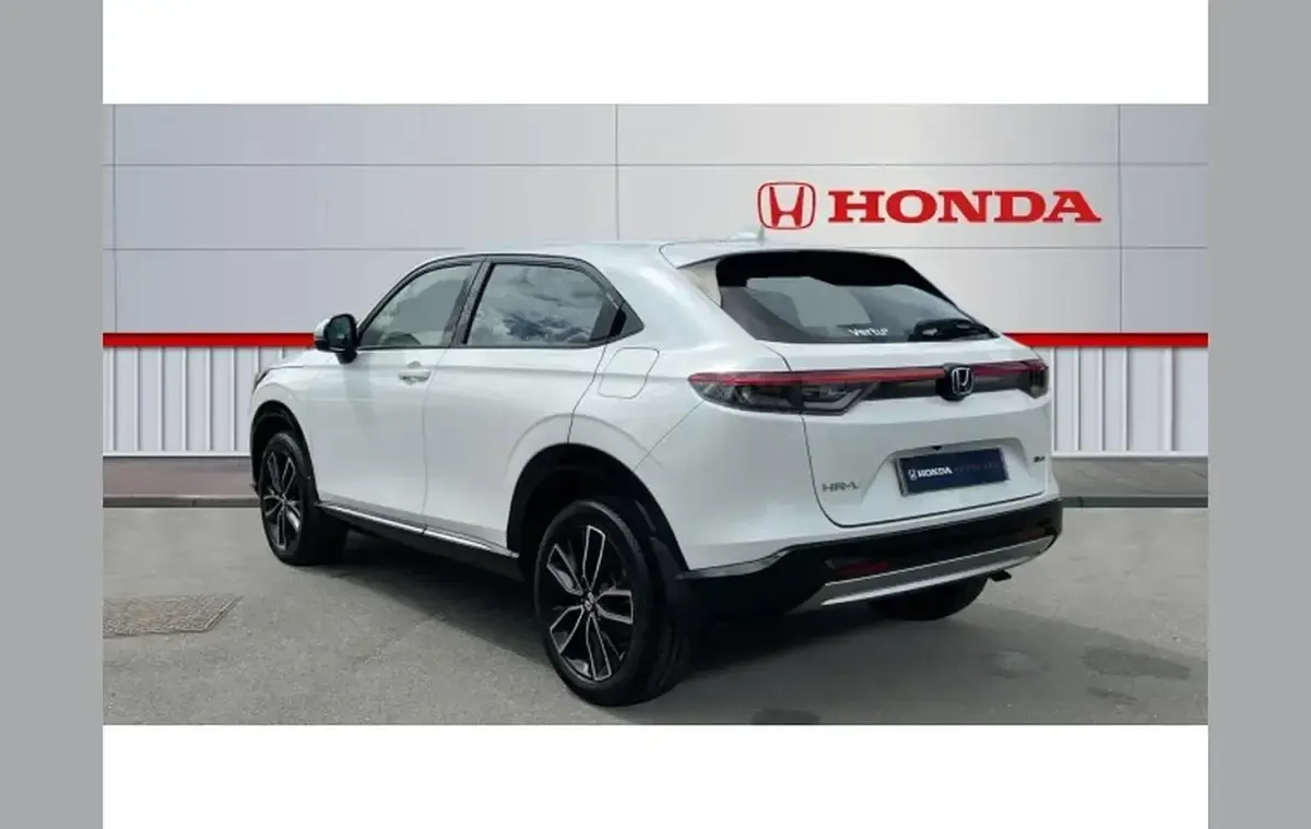 Used Honda HR-V Advance 128 HP (94 kW) 2022 White SUV