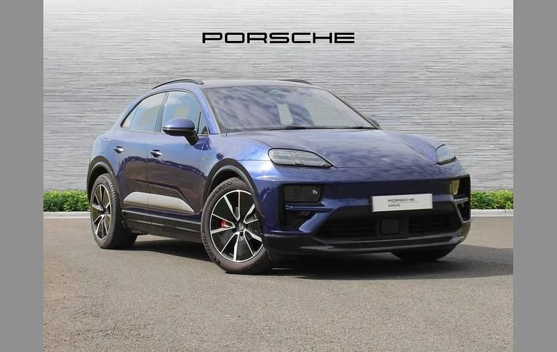 Gentian blue metallic Used 2024 Porsche Macan Turbo SUV | £83,995 - Image 1/4