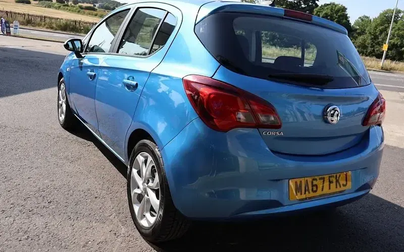 Used Vauxhall Corsa 75 HP (55 kW) 2017 Blue Hatchback