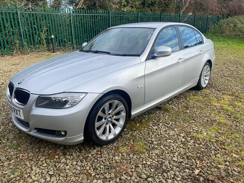 Silver Used 2009 BMW 318 Sedan | £6,990 - Image 1/4