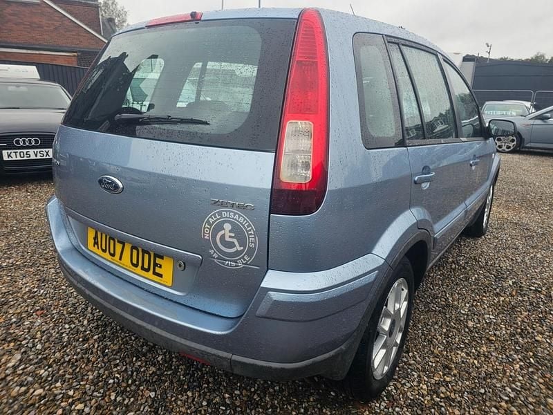 Blue Used 2007 Ford Fusion Zetec Hatchback | £2,495 (Fair price) - Image 1/4