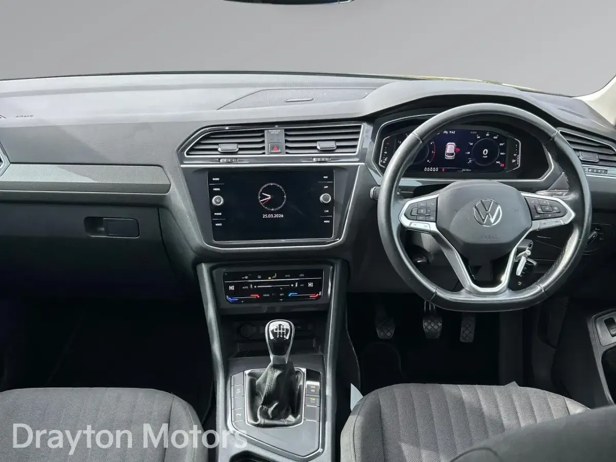 Used VW Tiguan Allspace S 150 HP (110 kW) 2022 Black SUV