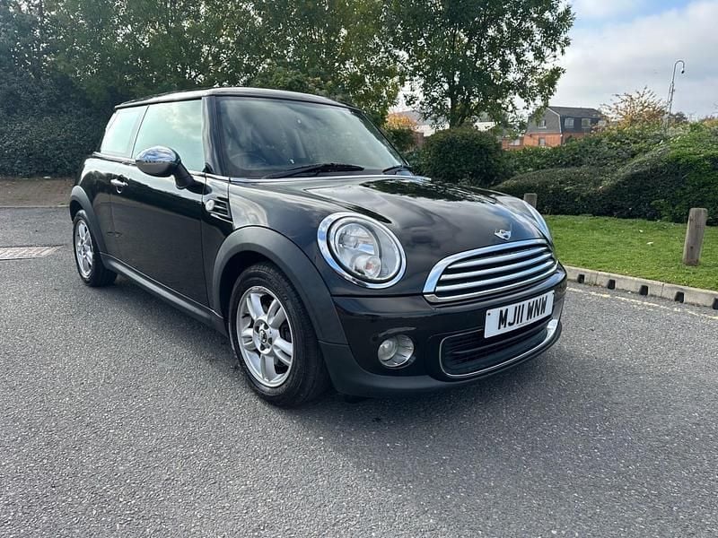 Black Used 2011 Mini ONE Hatch Hatchback | £1,795 (Good price) - Image 1/4