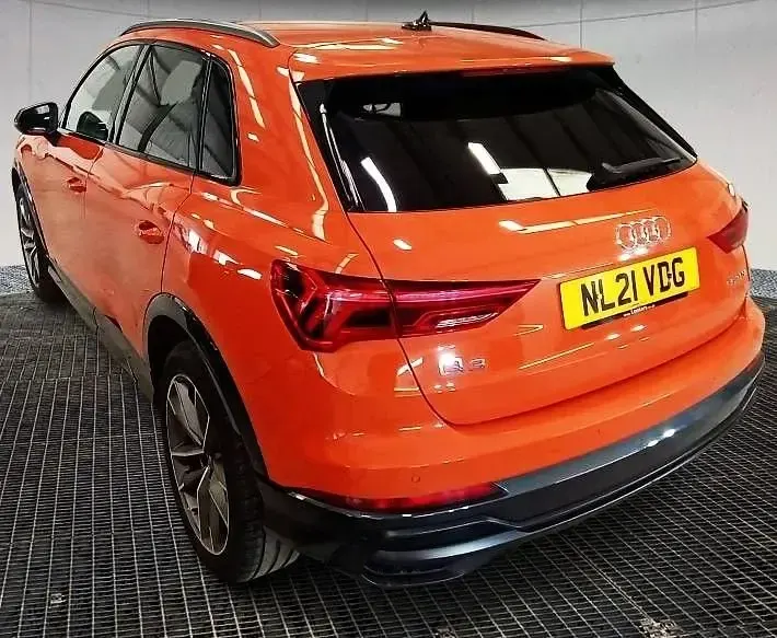 Used Audi Q3 Black Edition 150 HP (110 kW) 2021 Orange SUV