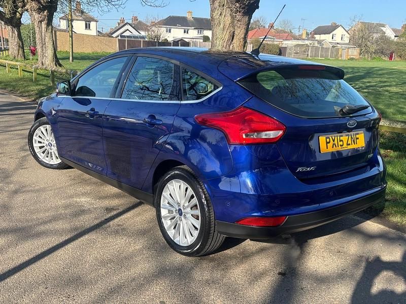 Used Ford Focus Titanium X 125 HP (91 kW) 2015 Blue Hatchback