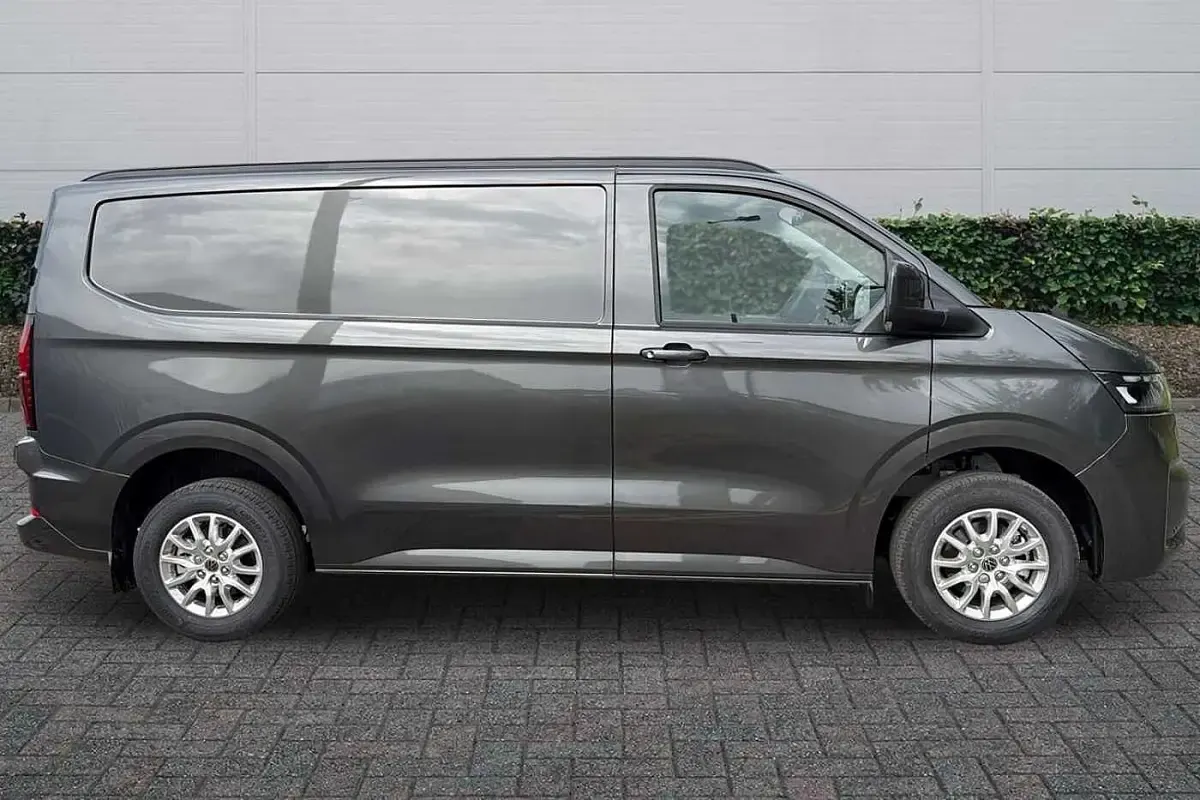New VW T7 Pro 2026 Graphite dust metallic Van