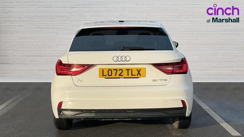 Used Audi A1 Design 110 HP (80 kW) 2022 White SUV