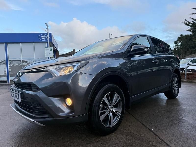 Used Toyota RAV4 Business Edition 143 HP (105 kW) 2016 Grey Estate