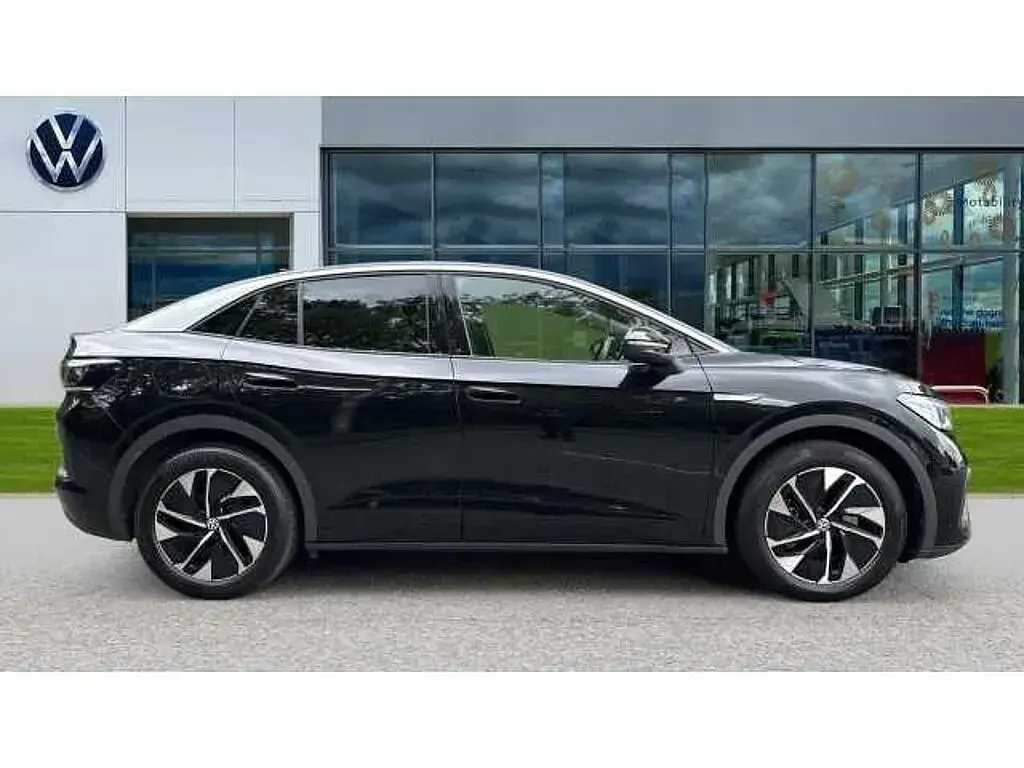 Used VW ID.5 Pro 127 kW (174 HP) 2023 Grenadilla black metallic SUV