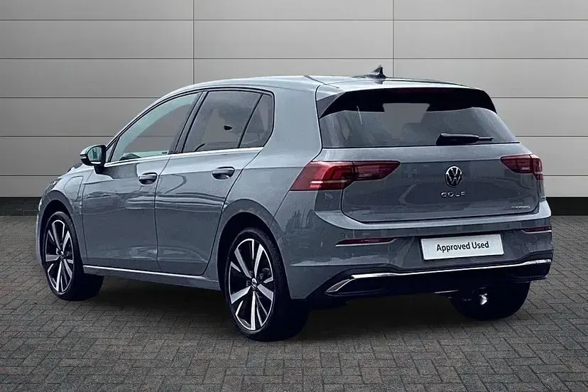 New VW Golf VIII Style 204 HP (150 kW) 2026 Urano grey Hatchback