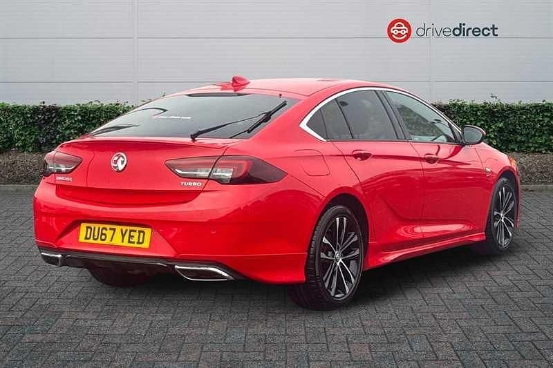 Used Vauxhall Insignia SRi 2017 Red Hatchback