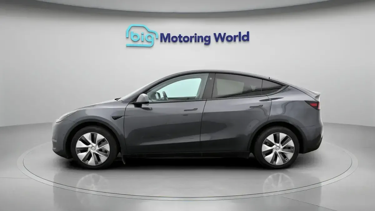 Używany Tesla Model Y Long Range AWD 378 kW (514 KM) 2022 Szary SUV
