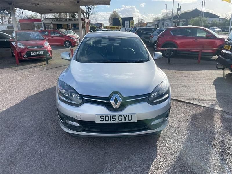 Used Renault Mégane III Dynamique 2015 Silver Hatchback