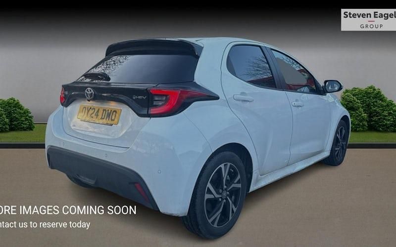 Used Toyota Yaris Hybrid Design 116 HP (85 kW) 2026 Hatchback