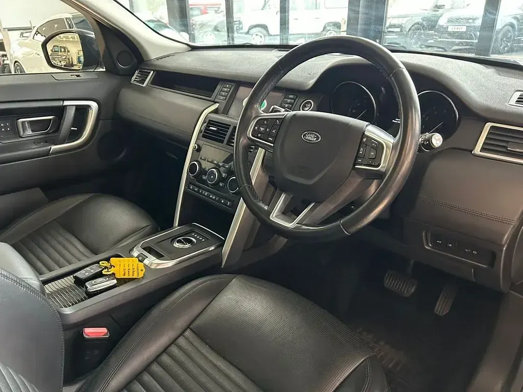 Used Land Rover Discovery Sport HSE Luxury 240 HP (176 kW) 2019 Grey SUV