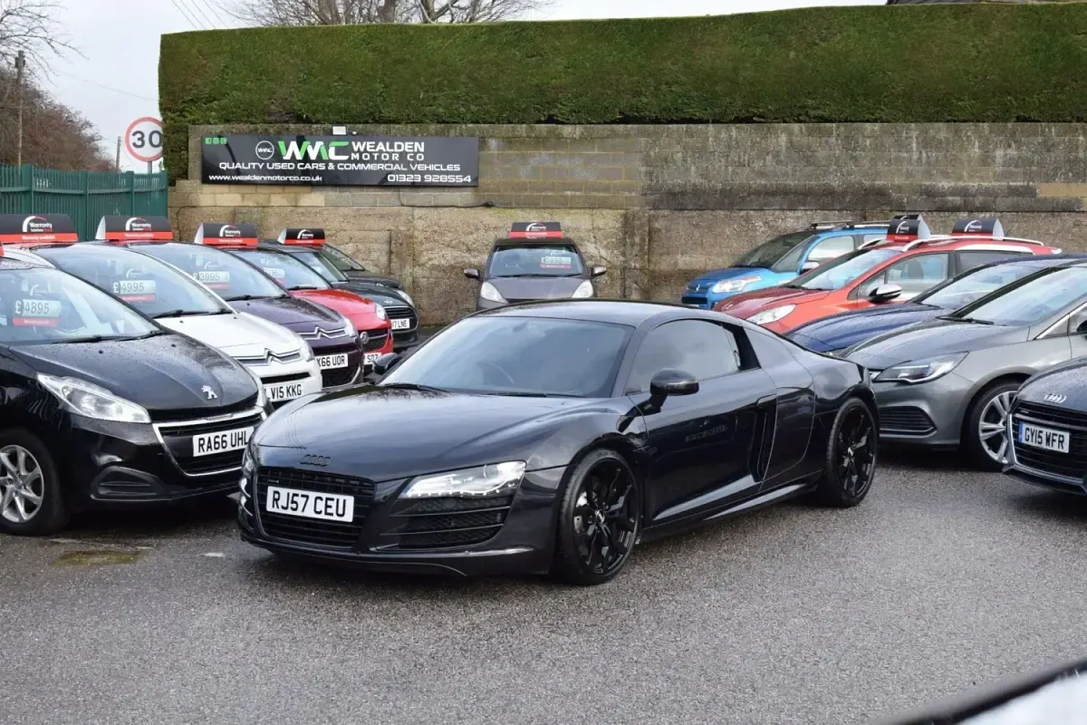 Begagnad Audi R8 Coupé Advanced 2007 Svart Sportkupé