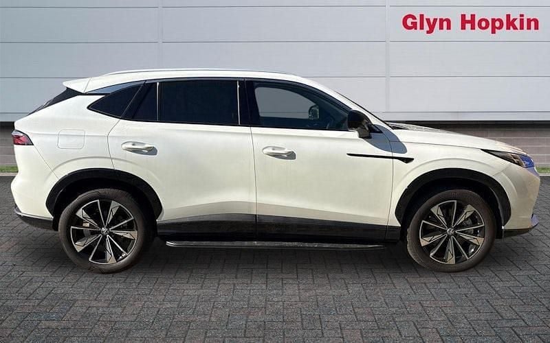 New MG HS SE 299 HP (219 kW) 2026 SUV