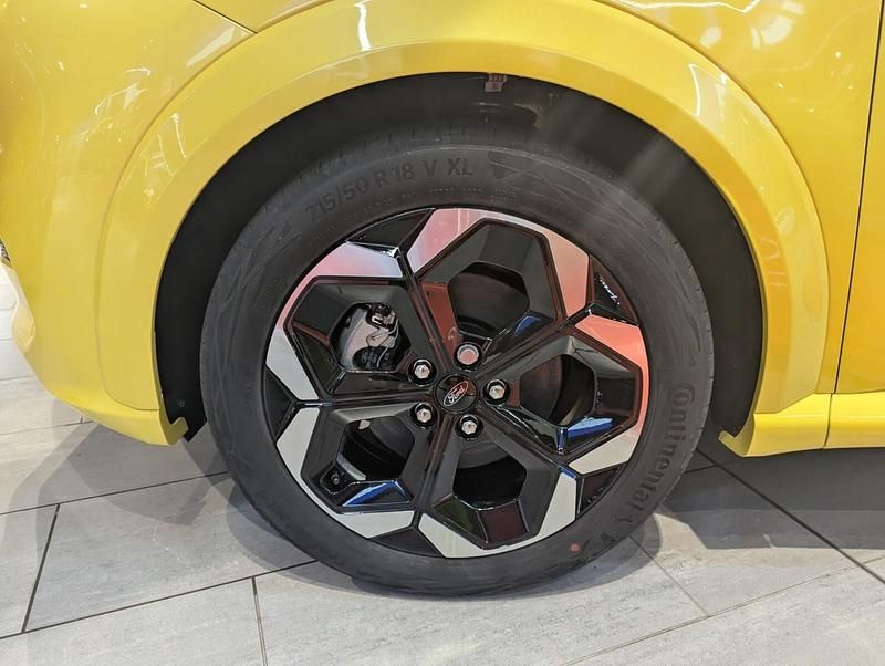 New Ford Puma Premium 167 HP (122 kW) 2025 SUV