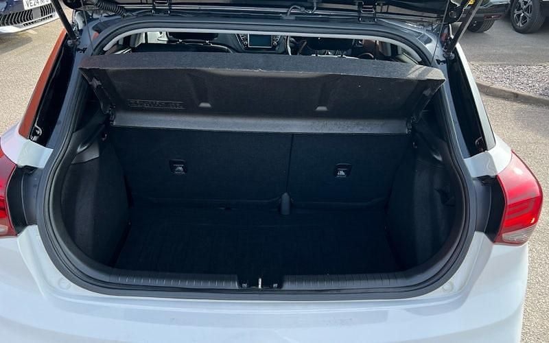 Used Hyundai i20 84 HP (61 kW) 2020 Hatchback